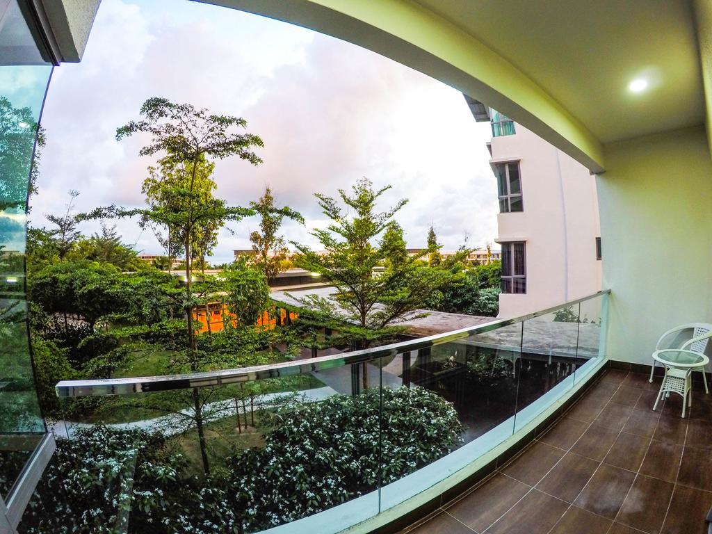 Luxury Condominium At Loft Imago Кота Кинабалу Екстериор снимка
